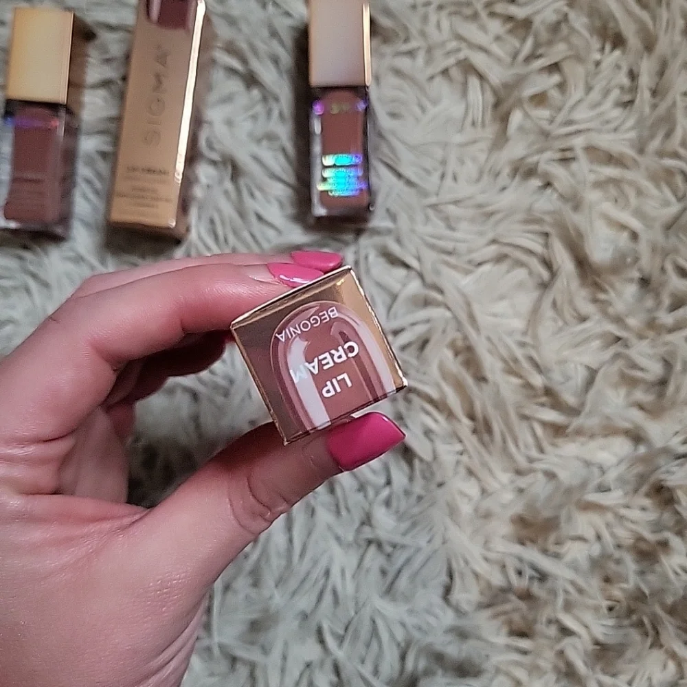 Lippy Bundle Duo Sigma Lip Cream Jojoba & Sunflower Seed Oil Begonia Dusty Rose